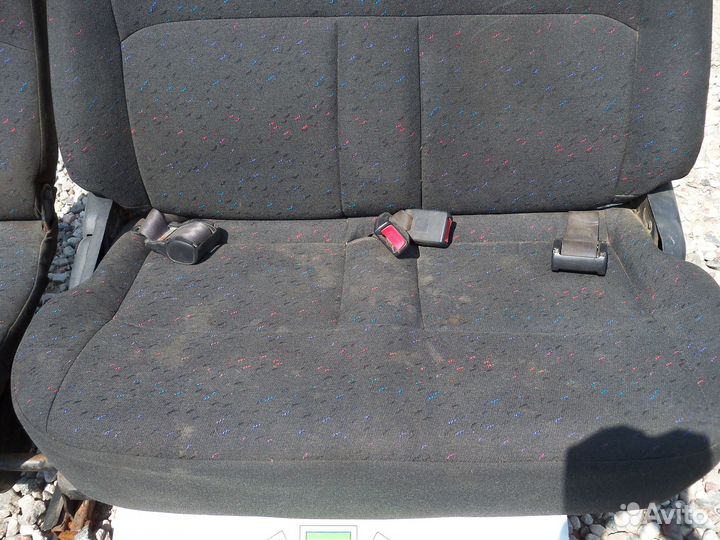 Сидение третий ряд Hyundai Starex 2003г