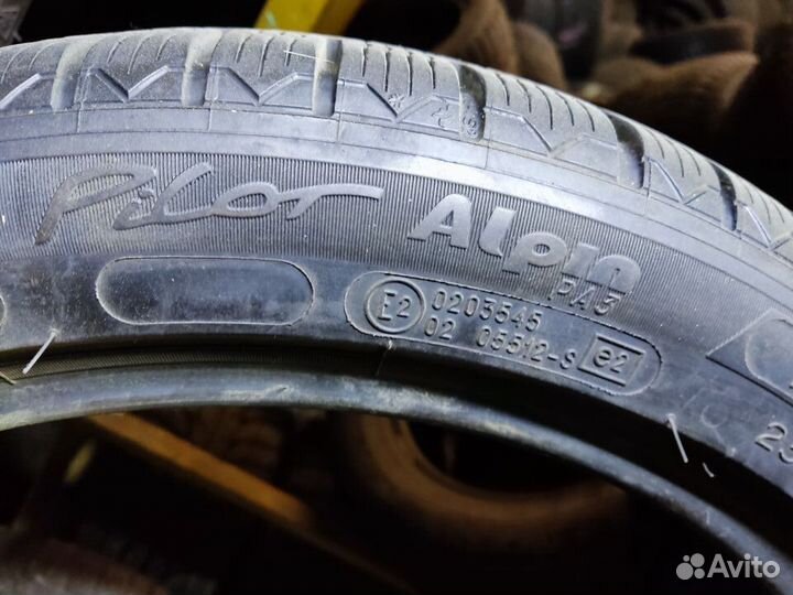 Michelin Pilot Alpin 235/40 R18