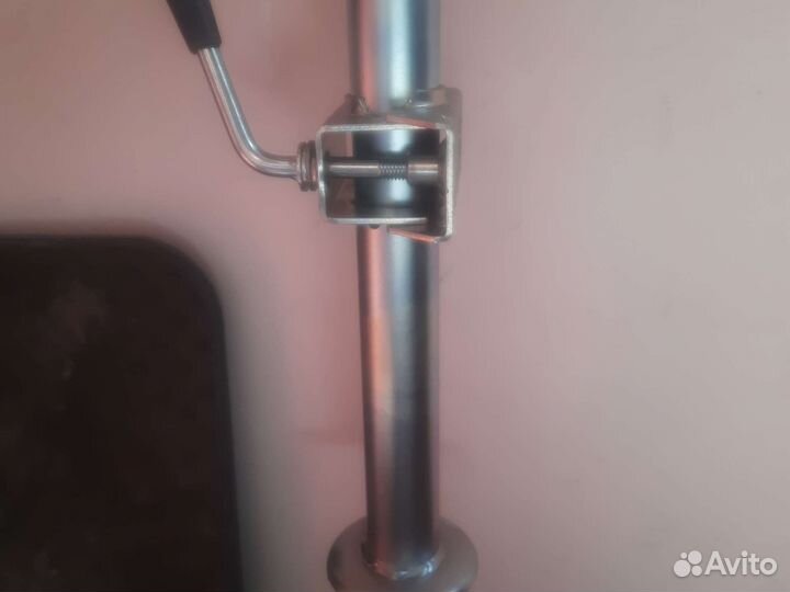 Стойка опорная новая