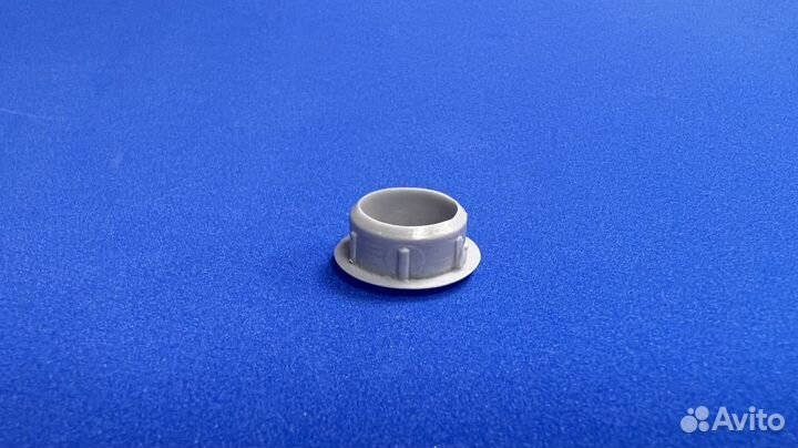 Заглушка круглая св.серая d16 пластиковая (для п