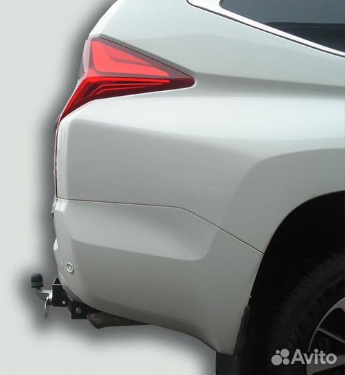 Фаркоп Mitsubishi Pajero Sport 2 / 3 2008- +электр