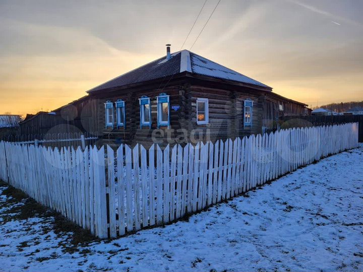 Дом 40 м² на участке 48,8 сот.