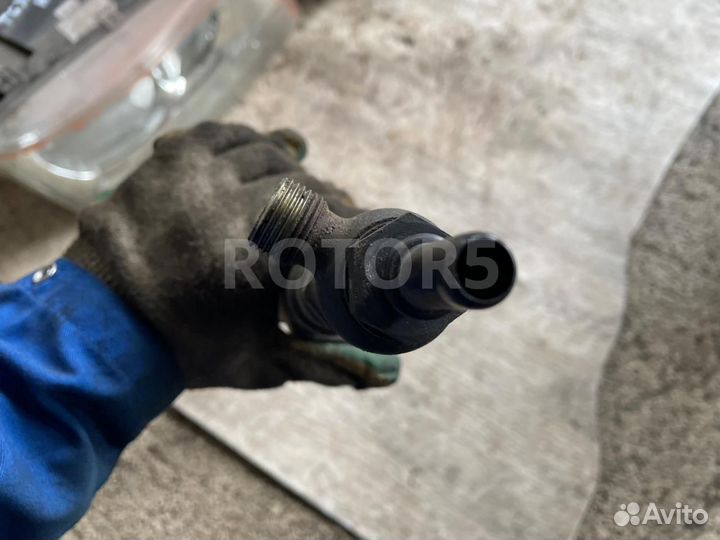 Топливная рампа MAN TGA 2004 51103116037