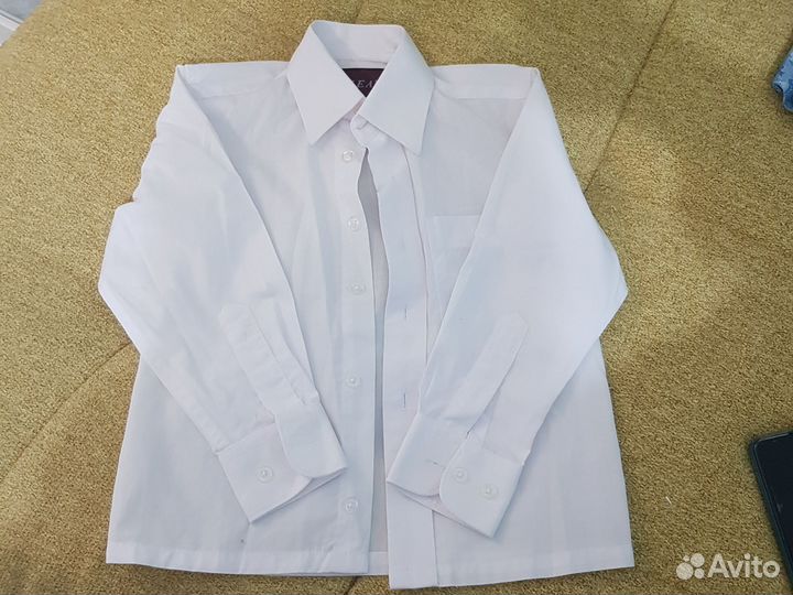 Рубашка белая на мальчика 26 размер
