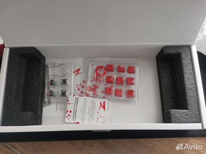 Механическая клавиатура zet gaming blade pro