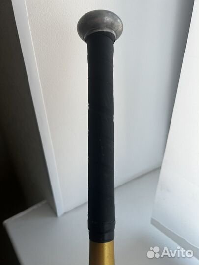 Бейсбольная бита Золотая