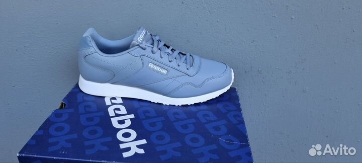 Новые Reebok на 43 размер.Оригинал