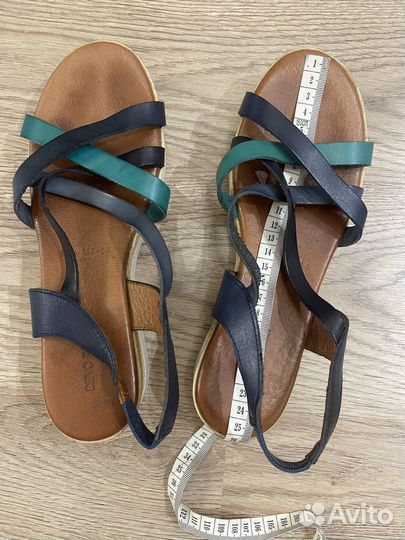 Сандалии женские