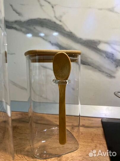 Продам баночки для хранения сыпучих продуктов