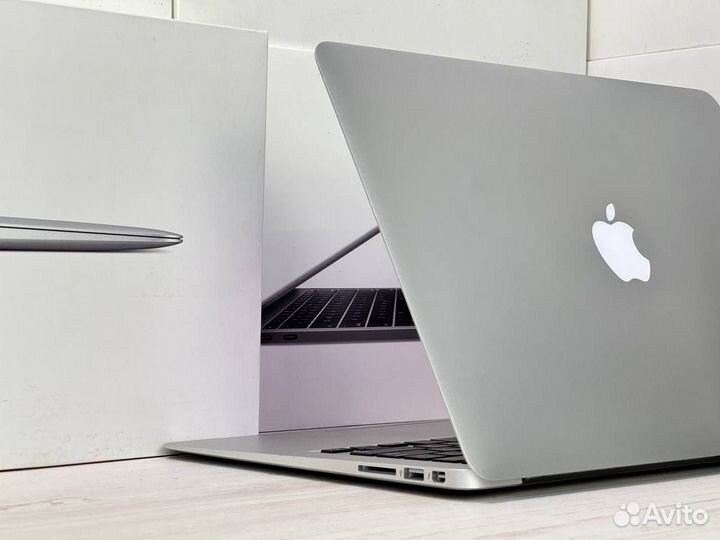 Apple MacBook Air 13 2017 i5/i7 с гарантией 1 год