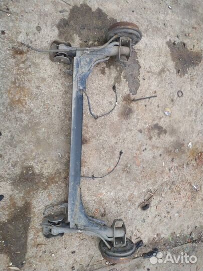 Балка задняя в сборе задняя Chery Bonus/Very седан