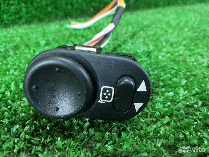 Джойстик регулировки зеркал Chevrolet Equinox 1 15