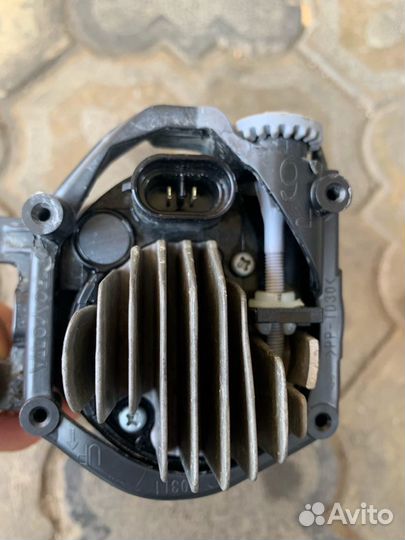 Правая туманка Lexus RX 4 RX 350 Cmry 70 LED