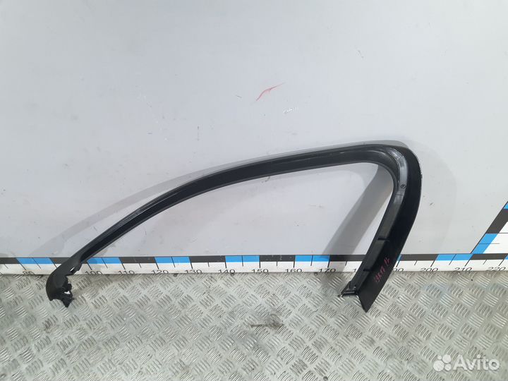 Б/У Обшивка двери передней левой верхняя Me#001