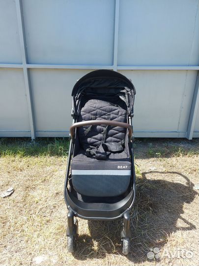 Прогулочная коляска Beat с люфтом