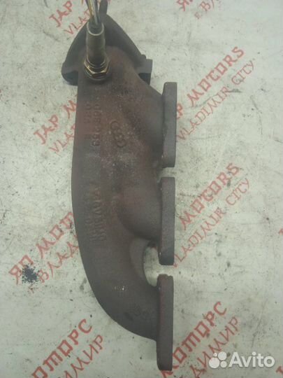 Выпускной коллектор левый Audi A6 4F AUK 2006