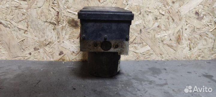 Блок ABS Hyundai Solaris 1 1.4 2010-2017