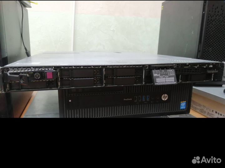 Сервер HP DL360p Gen8