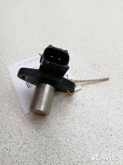 Датчик положения распредвала Toyota Caldina ST210G