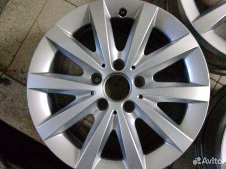 Оригинальный диски на mercedes