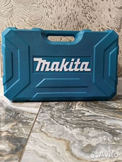 Сетевой перфоратор Makita