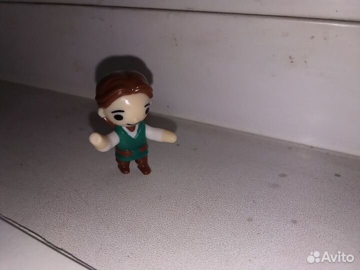 Игрушки из киндера