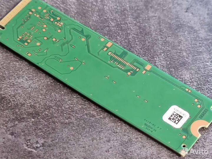 SSD M.2 512GB Micron 2200S PCI-E 3.0 x4