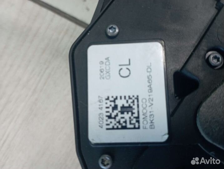 Замок водительской двери transit 14