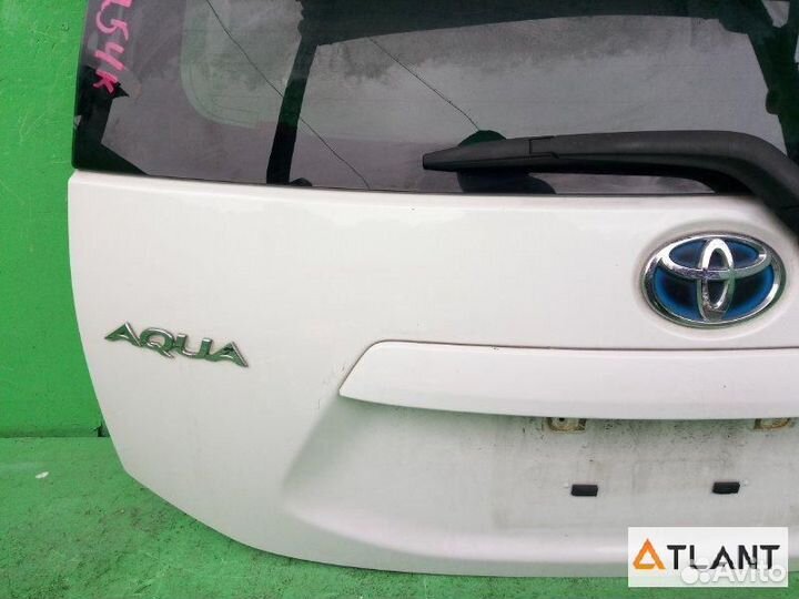 Дверь задняя toyota aqua