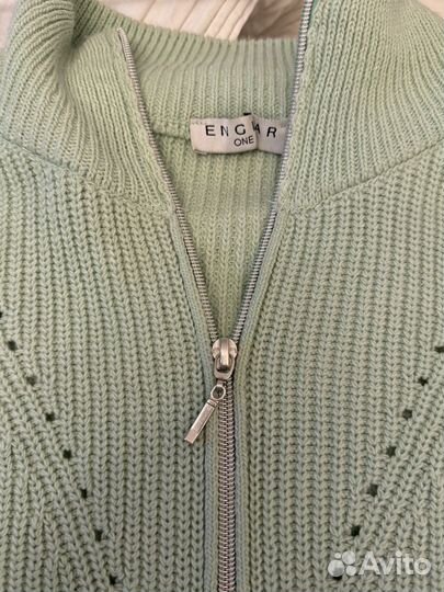 Свитер женский Engibar