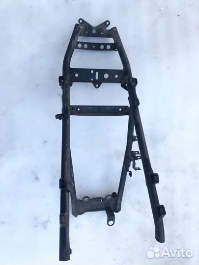 Yamaha XT660R 2004 задняя часть рамы