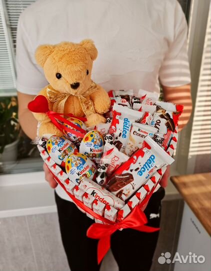 Сладкий подарок девушке на день Рождения