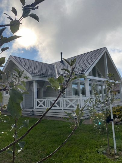 Коттедж 160 м² на участке 20 сот.