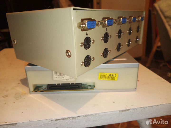 Kvm переключатель на 4 монитора