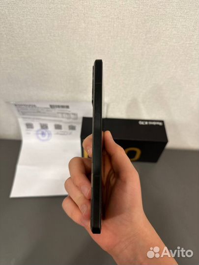 Xiaomi Redmi K70, 12/256 ГБ