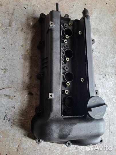 Клапанная крышка Hyundai Kia