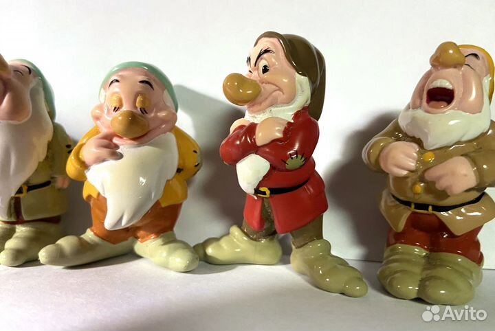 Белоснежка, семь гномов и принц