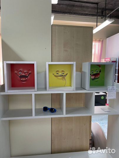Полочки для детской в наличии