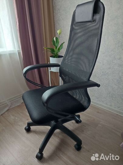 Компьютерное кресло новое