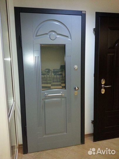 Дверь в квартиру