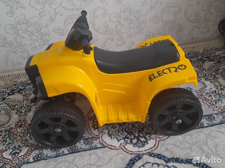 Детский квадроцикл