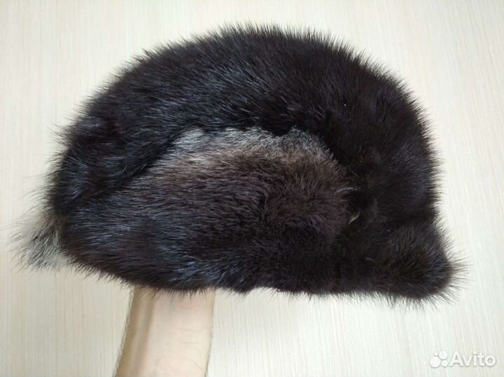 Норковая Шапка с козырьком