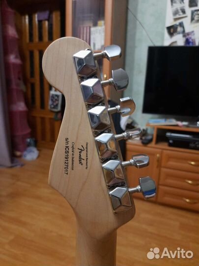 Электро гитара