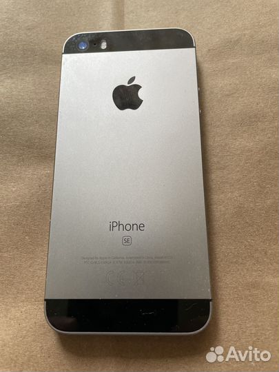 iPhone SE, 32 ГБ