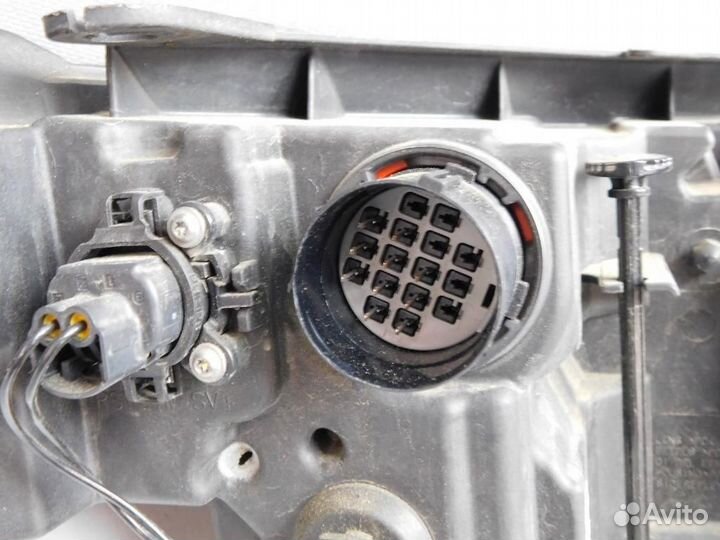 Фара левая Land Rover Range Rover Evoque