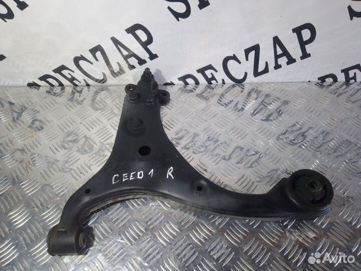 Рычаг передний правый Kia Ceed ED 06-12