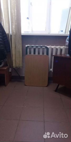 Столик для отдыха и рыбалки