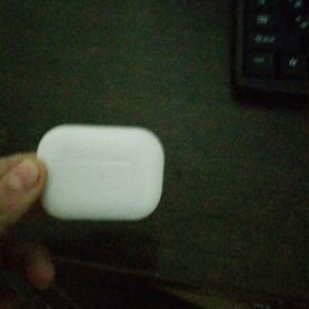 Беспроводные наушники apple airpods