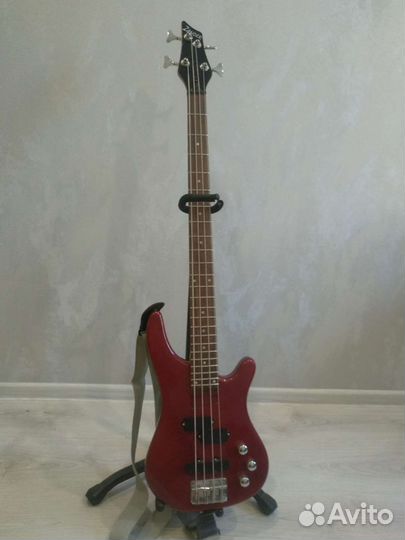 Бас-гитара Zander