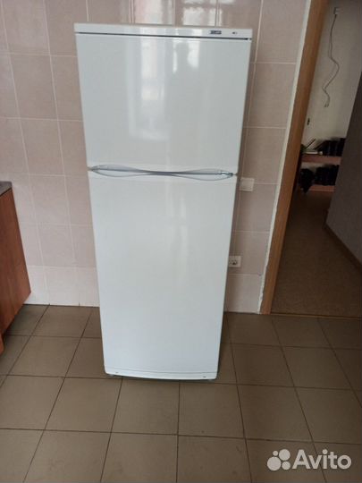 Холодильник